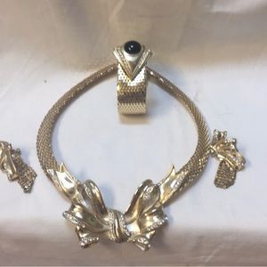 Vintage necklace Bracelet and Clip On Earrings